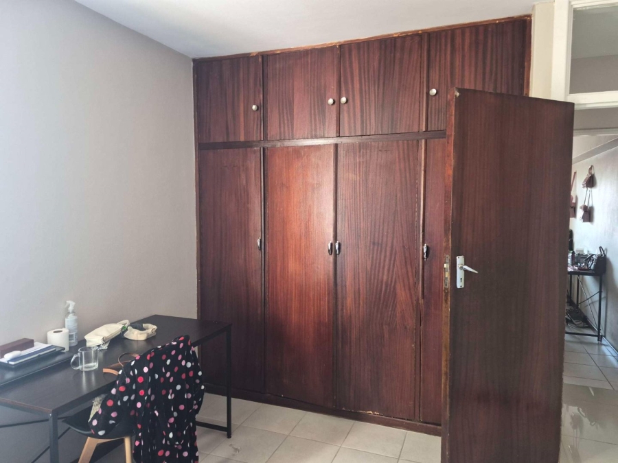 2 Bedroom Property for Sale in Port Elizabeth Central Eastern Cape